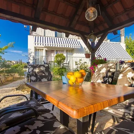 With A Parking Space Brodarica, Sibenik - 21490 Apartman *