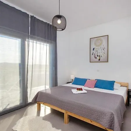 With Parking Space Brodarica, Sibenik - 21490 * بروداريكا