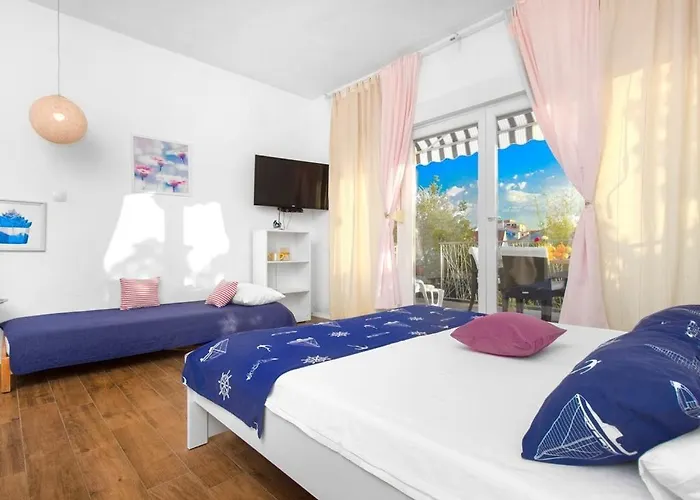 With Parking Space Brodarica, Sibenik - 21490 公寓 布罗达里卡