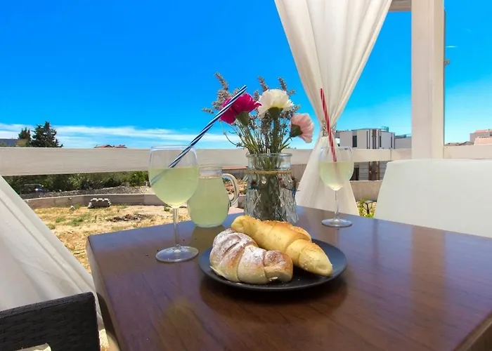 With Parking Space Brodarica, Sibenik - 21490 *