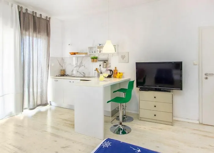 With Parking Space Brodarica, Sibenik - 21490 Appartement Brodarica (Sibenik-Knin)