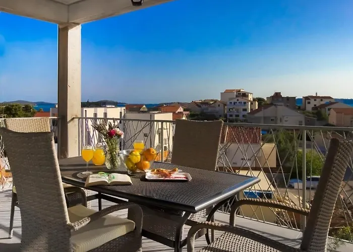 With Parking Space Brodarica, Sibenik - 21490 布罗达里卡