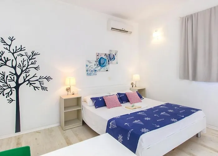 Apartman With Parking Space Brodarica, Sibenik - 21490 *