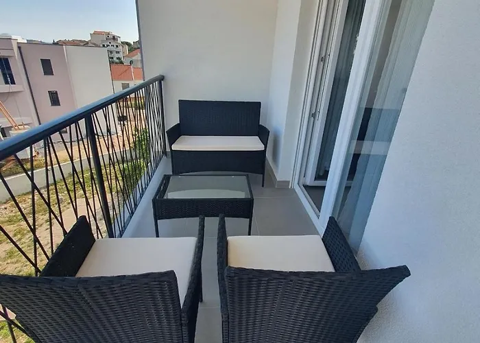 With Parking Space Brodarica, Sibenik - 21490 Brodarica (Sibenik-Knin)